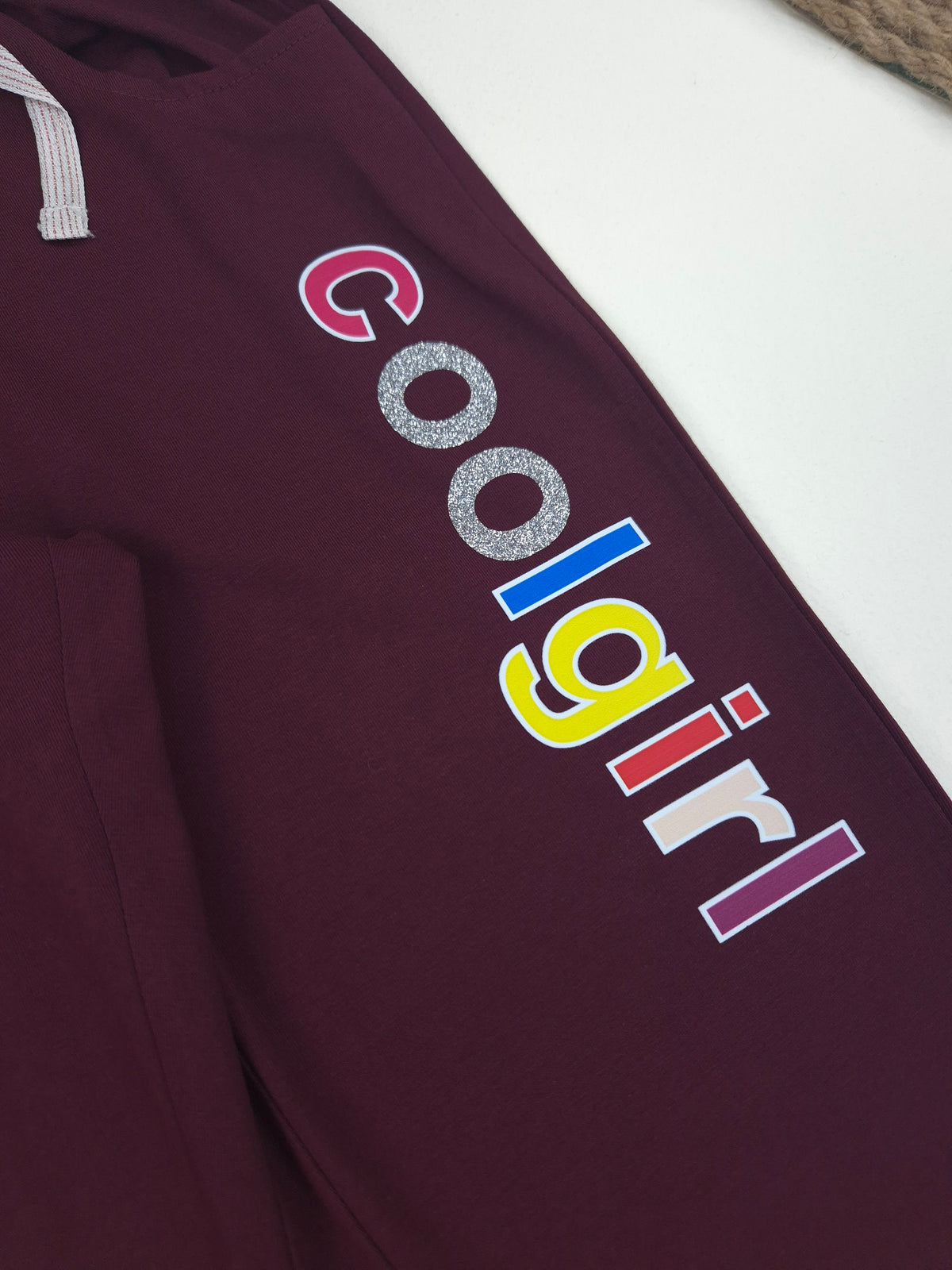 D9008-Coolgirl