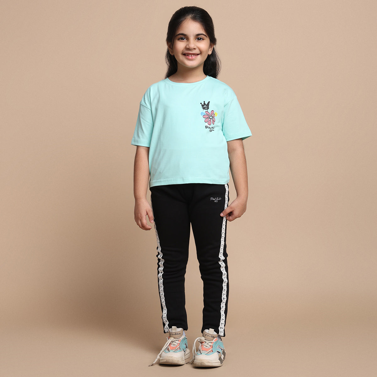 YB-11 PREMIUM KIDS GIRLS FANCY CROP TOP